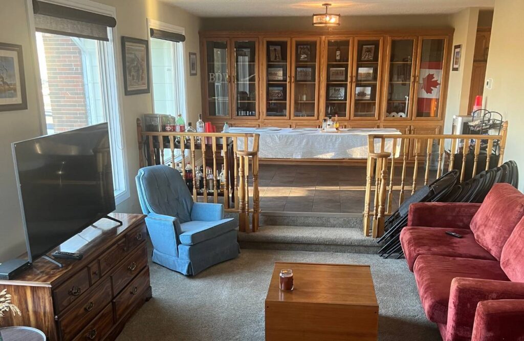 Fox Valley Lodge Living Area 2